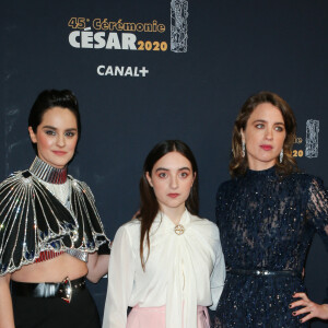 Noémie Merlant (en Louis Vuitton et Cartier - Maquillage Estée Lauder - Coiffure Margaux Rousse Malpat), Luana Bajrami, Adèle Haenel lors du photocall lors de la 45ème cérémonie des César à la salle Pleyel à Paris le 28 février 2020 © Dominique Jacovides / Olivier Borde / Bestimage