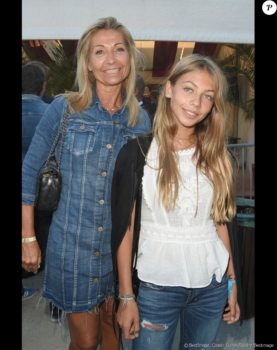 Natty Belmondo et sa fille Stella - Soirée d'inauguration de la 35ème fête foraine des Tuileries au Jardin des Tuileries à Paris, le 22 juin 2018. © Coadic Guirec/Baldini/Bestimage