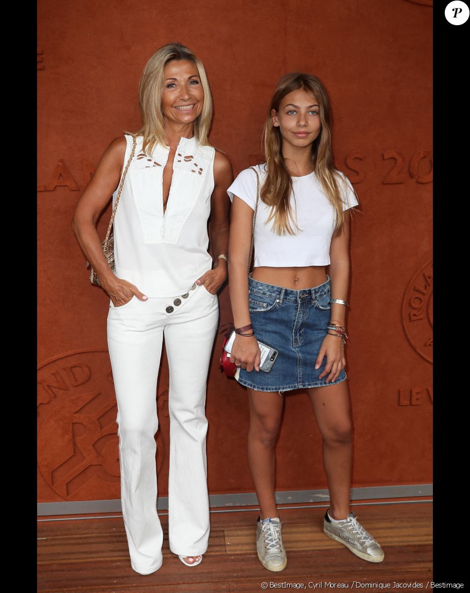 Natty Belmondo et sa fille Stella au village lors des internationaux de France de tennis de Roland Garros, Jour 4, à Paris le 30 mai 2018. © Cyril Moreau / Dominique Jacovides / Bestimage