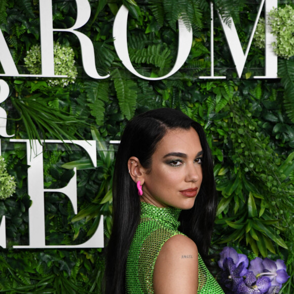 Dua Lipa - Soirée caritative "LuisaViaRoma" pour l'UNICEF à Saint-Barthélemy dans les Caraïbes le 29 décembre 2021.