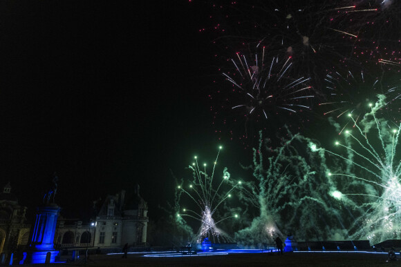 Exclusif - Le DJ Michaël Canitrot lors du feu d'artifice de l'émission "La grande soirée du 31" au château de Chantilly, diffusée le 31 décembre sur France 2. © Cyril Moreau / Bestimage