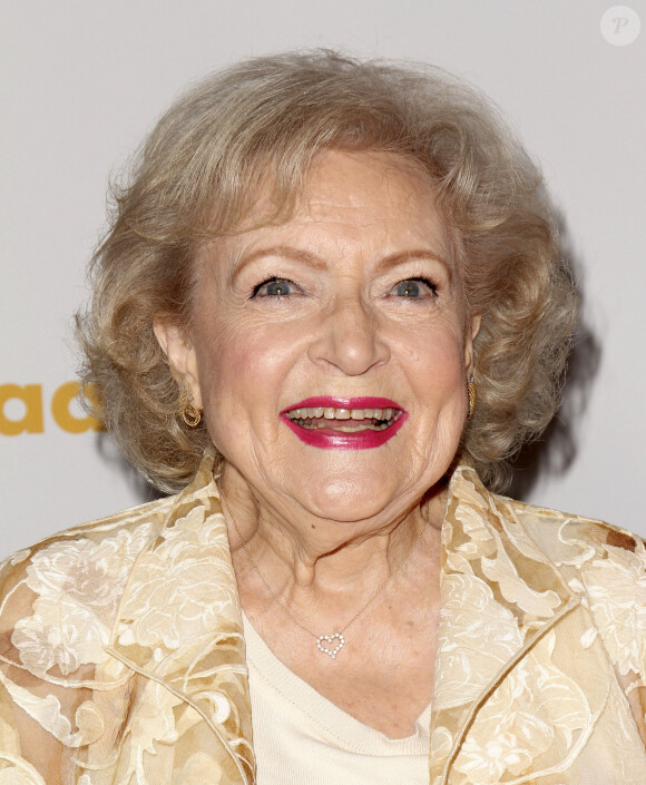 Archives : Betty White le 21 avril 2012.