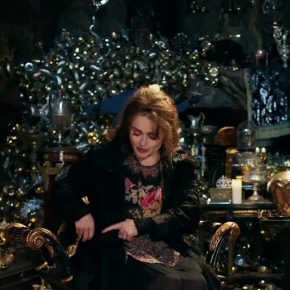 Les acteurs principaux (D. Radcliffe, E. Watson et R Grint) sont réunis pour une émission spéciale à l'occasion des 20 ans de la saga Harry Potter. 