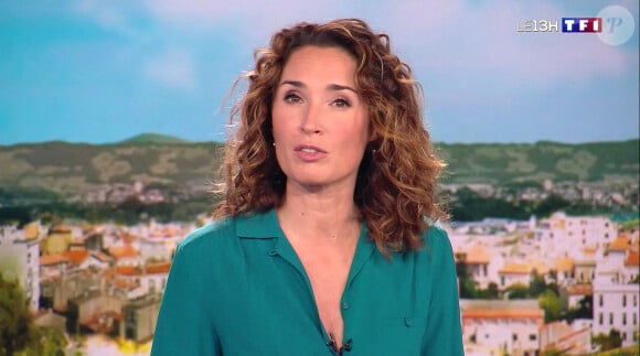 Info - Marie-Sophie Lacarrau atteinte de la Covid-19 - Illustration du 1er journal de 13h présenté par Marie-Sophie Lacarrau et diffusé sur TF1 en direct , Paris, le 4 janvier 2020 