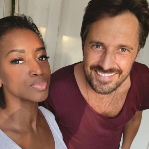 Vincent Cerutti et sa compagne Hapsatou Sy, heureux parents d'Abbie et Isaac.