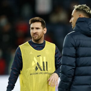 Lionel Leo Messi (Paris Saint Germain) et Keylor Navas (Paris Saint Germain) - Match de Ligue 1 Uber Eats "PSG contre Monaco (2-0)" au Parc des Princes à Paris le 12 décembre 2021. © Aurélien Morissard/Panoramic/Bestimage