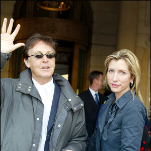 Paul McCartney et Heather mills à l'hotel Ritz à Paris.