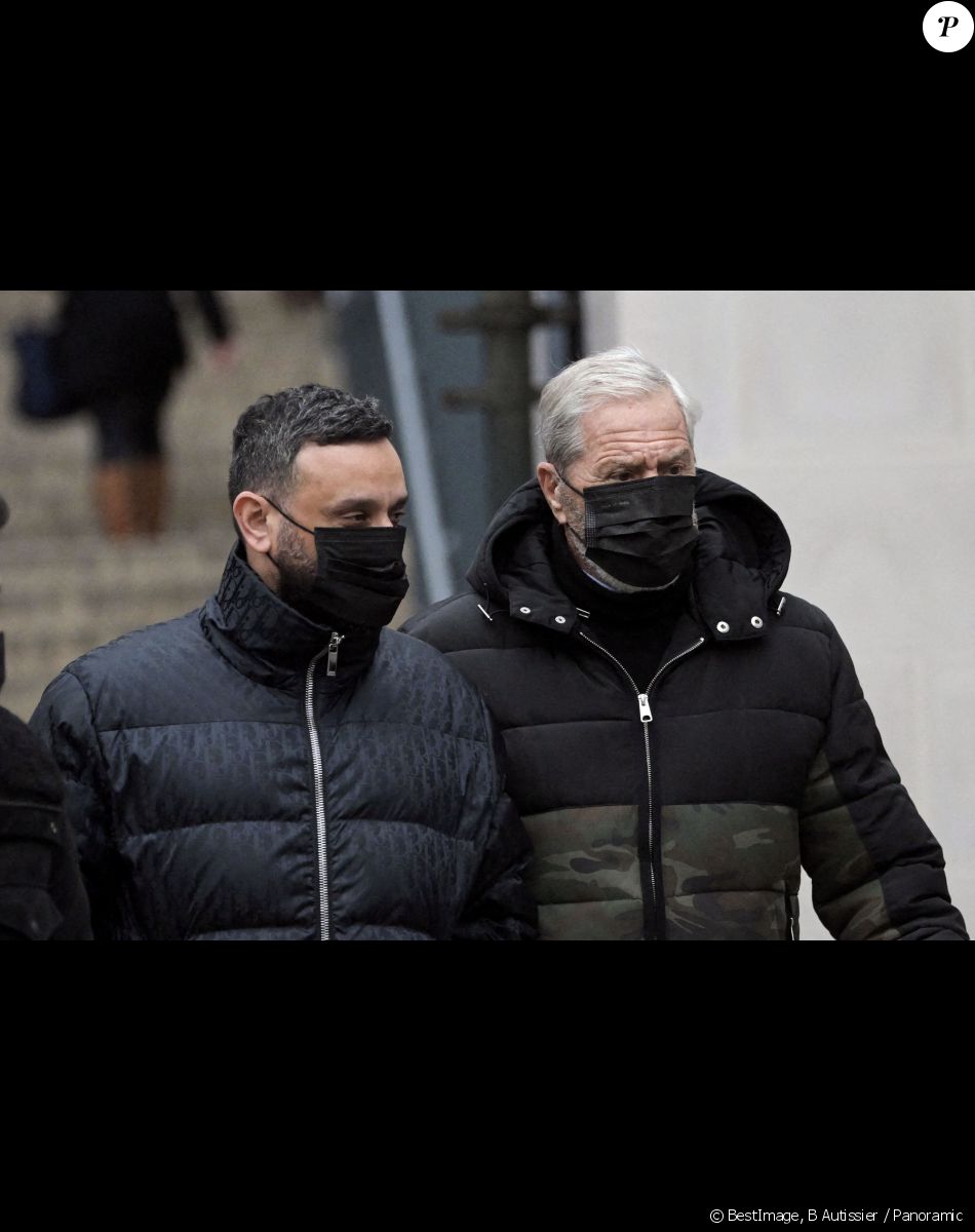 Cyril Hanouna et Jean-Claude Darmon - Arrivées à la messe en hommage aux frères Igor et Grichka Bogdanoff (Bogdanov) en l'église de La Madeleine à Paris © JB Autissier / Panoramic / Bestimage