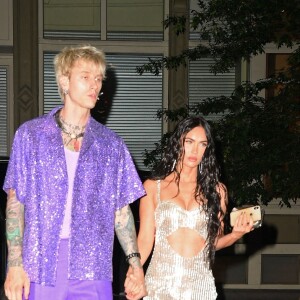 Megan Fox et son compagnon Machine Gun Kelly à la soirée des "Music Video Awards (VMA)" à New York, le 12 septembre 2021.