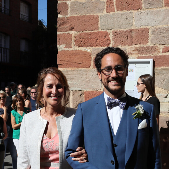 S Mariage de Thomas Hollande et de la journaliste Emilie Broussouloux à la mairie à Meyssac en Corrèze près de Brive, ville d'Emiie. Le 8 Septembre 2018. © Patrick Bernard-Guillaume Collet / Bestimage
