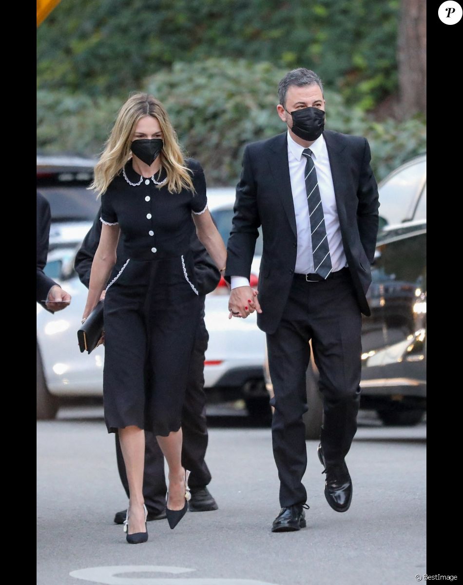 Exclusif - Jimmy Kimmel - La famille et les amis se réunissent pour les funérailles de Bob Saget au "Mt. Sinai Memorial Parks and Mortuaries" à Los Angeles, le 14 janvier 2022.