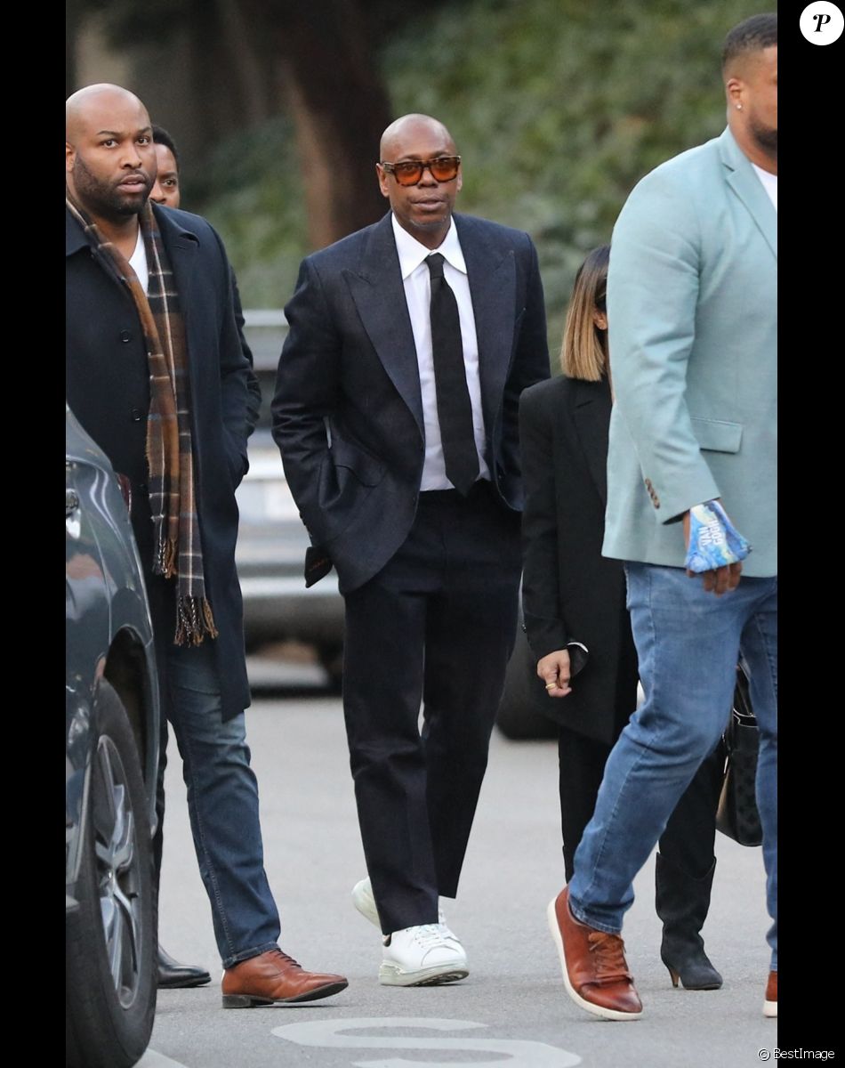 Exclusif - Dave Chappelle - La famille et les amis se réunissent pour les funérailles de Bob Saget au "Mt. Sinai Memorial Parks and Mortuaries" à Los Angeles, le 14 janvier 2022.