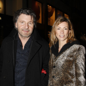 Exclusif - Philippe Lellouche et sa compagne Vanessa Boisjean - Avant-première du film "L'amour c'est mieux que la vie" réalisé par Claude Lelouch dont c'est le 50ème film au cinéma UGC Normandie à Paris. © Denis Guignebourg/Bestimage 