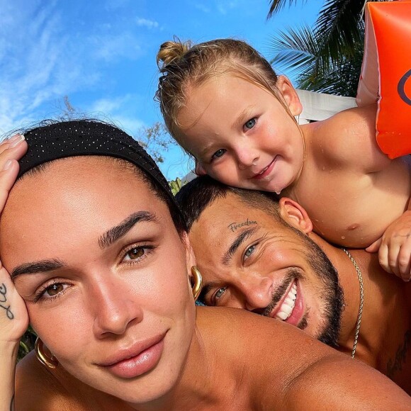 Jazz, Laurent et leur fils Cayden aux maldives