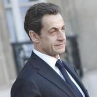 Nicolas Sarkozy peut aller... se rhabiller !
