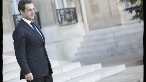 Nicolas Sarkozy peut aller... se rhabiller !