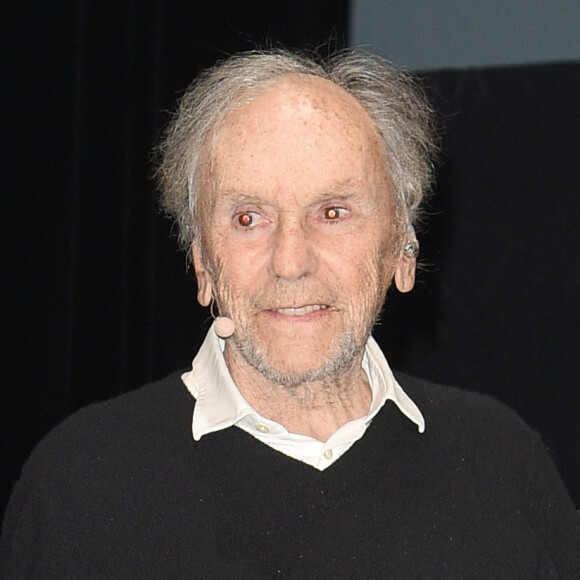 Exclusif - Jean-Louis Trintignant sur la scène du théâtre de la Porte Saint-Martin © Coadic Guirec/Bestimage 