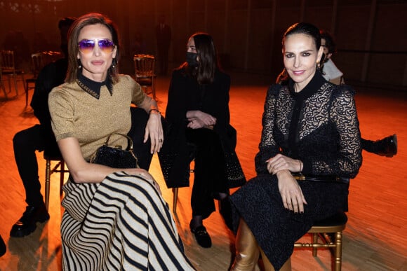 Nieves Alvarez et Adriana Abascal assistent au défilé Elie Saab Haute-Couture Printemps/Eté 2022, dans le cadre de la Fashion Week de Paris, au Carreau du Temple. Le 26 janvier 2022. © Olivier Borde/Bestimage