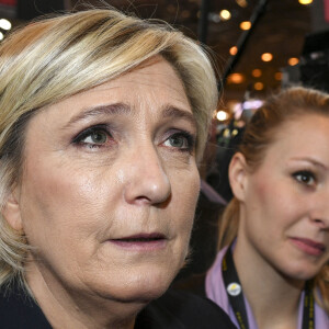 Marine Le Pen et Marion Maréchal-Le Pen - Marine Le Pen visite le Salon International de l'Agriculture, 54 ème édition, à Paris, le 28 février 2017.