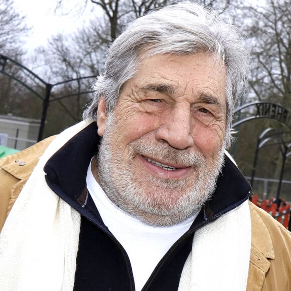 Jean-Pierre Castaldi - 21ème arbre de Noël de l'association "Citéstars" au cirque Phénix en présence de 150 enfants défavorisés à Paris, le 12 janvier 2020. © Cédric Perrin/Bestimage