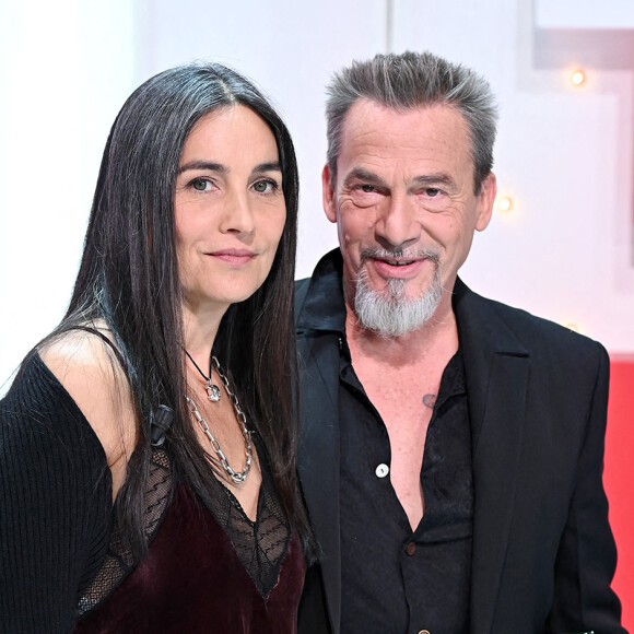 Exclusif - Florent Pagny et son épouse Azucena - Enregistrement de l'émisssion Vivement dimanche au studio Gabriel, presentée par Michel Drucker. © Guillaume Gaffiot / Bestimage