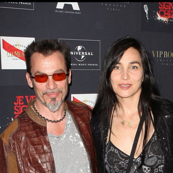 Florent Pagny et sa femme Azucena à Paris en 2010.