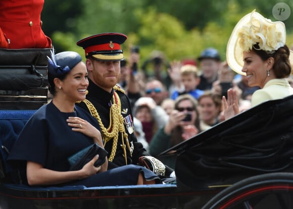 Kate Middleton, le prince Harry, duc de Sussex, et Meghan Markle, duchesse de Sussex, lors de la parade Trooping the Colour 2019, célébrant le 93ème anniversaire de la reine Elisabeth II, au palais de Buckingham, Londres, le 8 juin 2019.