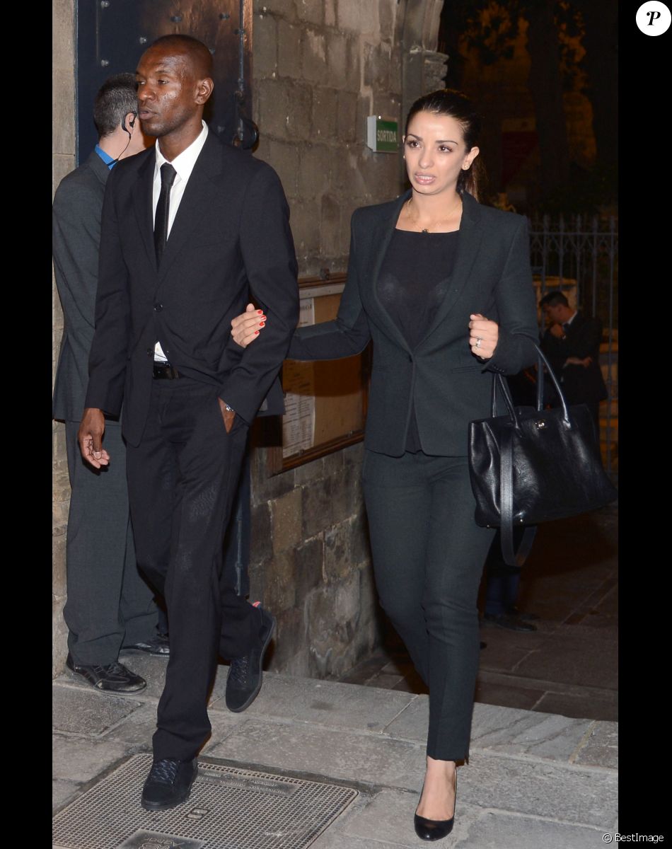 Eric Abidal et sa femme Hayet Kebir - Obsèques de Tito Vilanova l'ex-entraîneur du Barça à Barcelone en Espagne le 28 avril 2014.