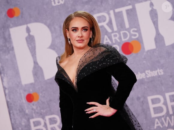 La chanteuse Adele a assisté et activement participé aux BRIT Awards 2022, à l'O2. Londres, le 8 février 2022.