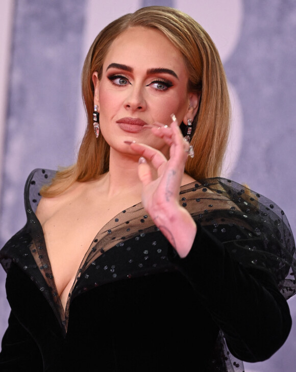 La chanteuse Adele a assisté et activement participé aux BRIT Awards 2022, à l'O2. Londres, le 8 février 2022.