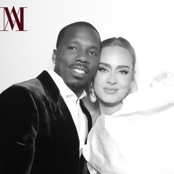 Adele et Rich Paul sont-ils fiancés ? La chanteuse portait une superbe bague à l'annulaire gauche lors des BRIT Awards 2022.