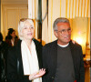 Françoise Hardy et Jean-Marie Périer lors de la décoration de la chanteuse au ministre de la Culture