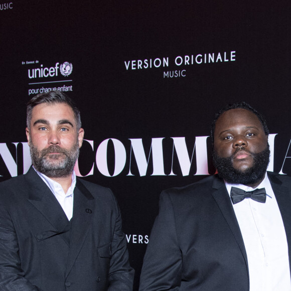 Jacques, Bedjik et son frère Dadju au photocall de la soirée "Unis comme jamais" au profit de l'Unicef, au pavillon Cambon à Paris. Le 8 novembre 2021. © Pierre Perusseau / Bestimage 