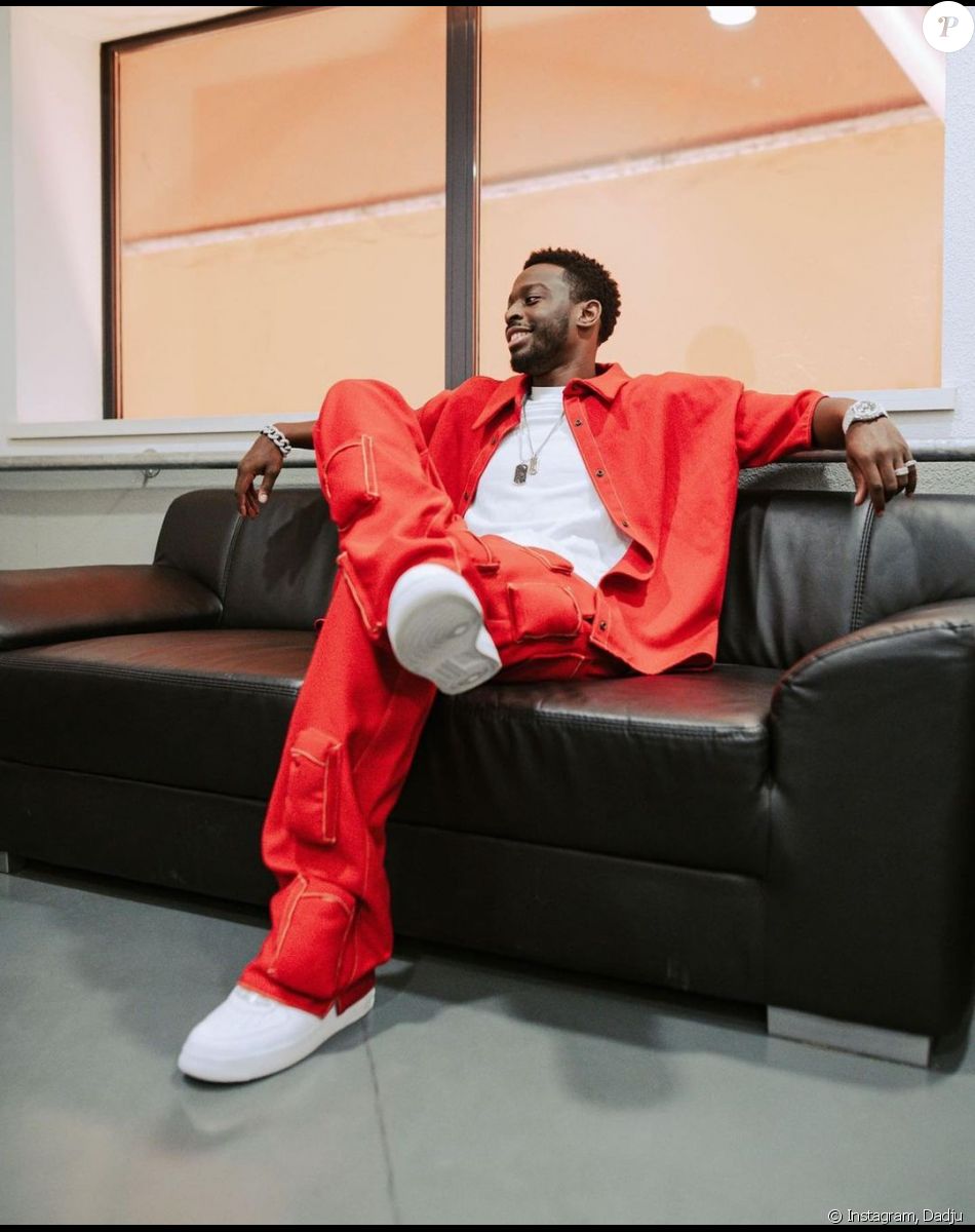 En plus de cartonner dans sa carrière, Dadju s'occupe de ses trois enfants. @ Instagram / Dadju