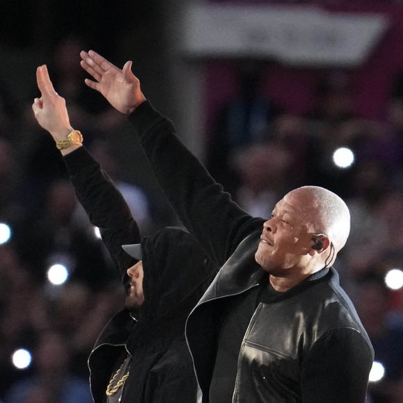 Eminem a participé au concert de la mi-temps du Super Bowl LVI, avec Dr. Dre, Mary J. Blige, 50 Cent et Kendrick Lamar. Inglewood, le 13 février 2022.
