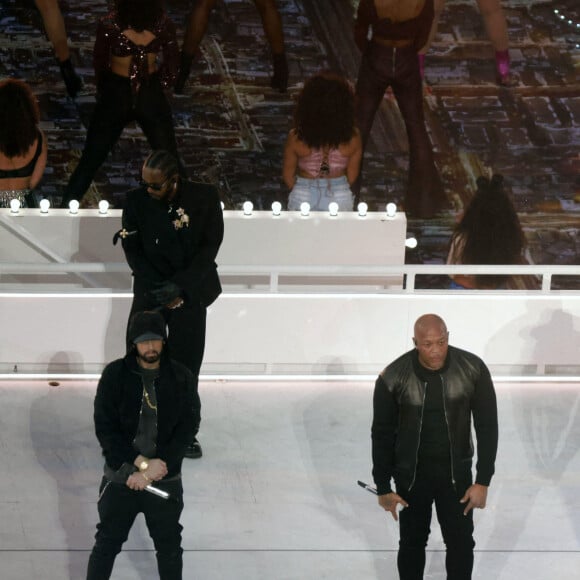 Eminem a participé au concert de la mi-temps du Super Bowl LVI, avec Dr. Dre, Mary J. Blige, 50 Cent et Kendrick Lamar. Inglewood, le 13 février 2022.