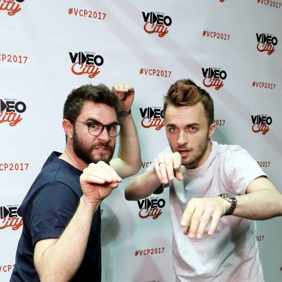 Cyprien Iov, Squeezie - Vidéo City Paris 2017 au parc des expositions de la porte de Versailles à Paris, le 9 avril 2017. Plusieurs milliers d'ados ont fait la queue pour approcher leurs idoles au salon des youtubeurs. © Dominique Jacovides/Bestimage