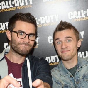 Archive - Cyprien (Cyprien Iov) et Squeezie (Lucas Hauchard) - Soirée de lancement du jeu vidéo "Call of Duty : Advances Warfare" à Paris, le 3 novembre 2014.