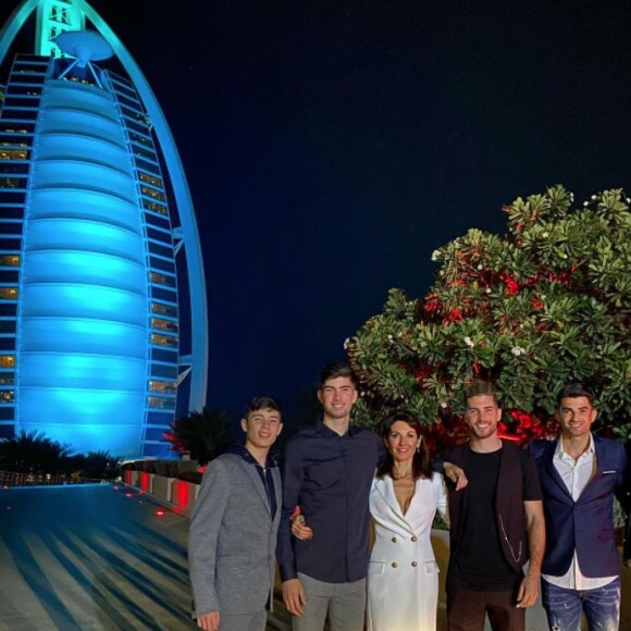 Zinédine Zidane, son épouse Véronique et leurs fils Enzo, Luca, Théo et Elyaz. Décembre 2019.