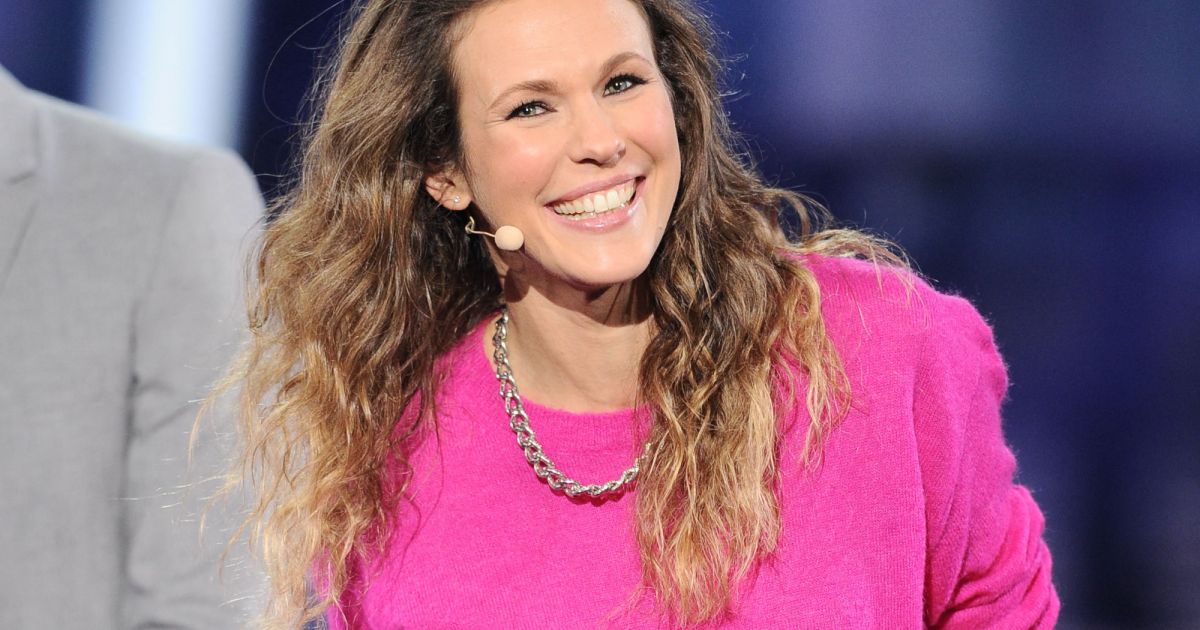 Lorie maman : elle raconte son accouchement improvisé, « en tongs et robe de plage » Lorie maman : elle raconte son accouchement improvisé, « en tongs et robe de plage »