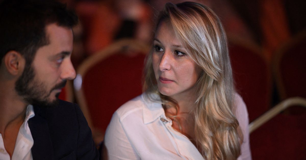 Marine Le Pen absente du mariage de Marion Maréchal : ce rire gêné qui en dit long… Marine Le Pen absente du mariage de Marion Maréchal : ce rire gêné qui en dit long…