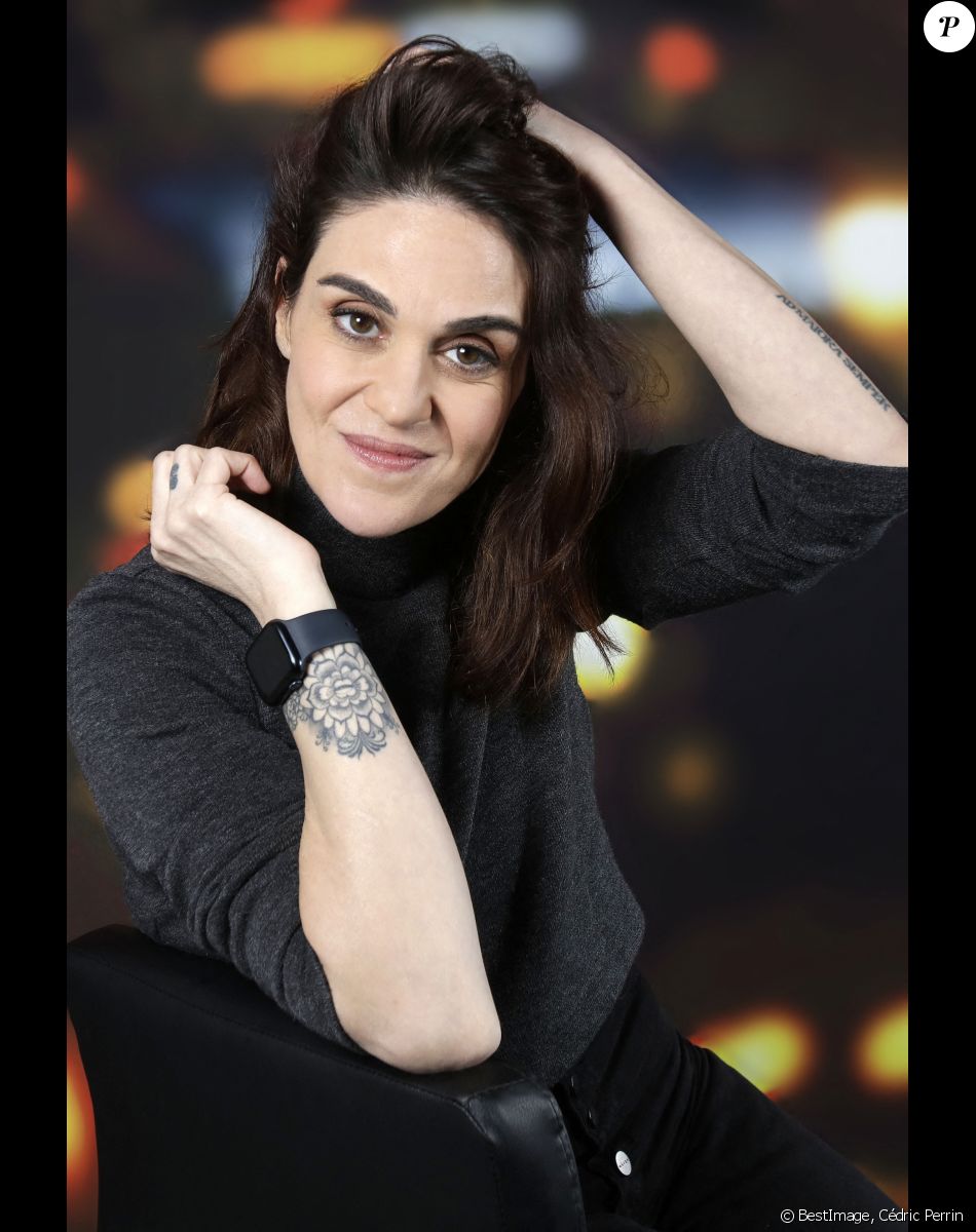 Portrait de Myriam Palomba (Directrice déléguée Public, Ici Paris, France Dimanche) lors de l'enregistrement de l'émission "L'instant de Luxe" à Paris le 3 février 2022. © Cédric Perrin / Bestimage