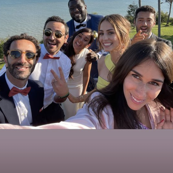 Camille Combal de mariage avec sa femme Marie, sur Instagram en juillet 2021.