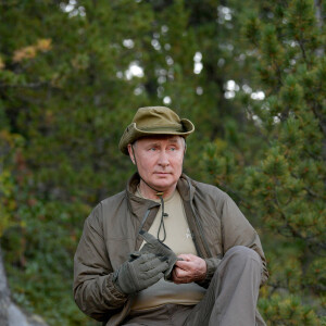 Le président Russe Vladimir Poutine se met en scène lors de récentes vacances en Sibérie. Au programme : chasse et pêche - septembre 2021