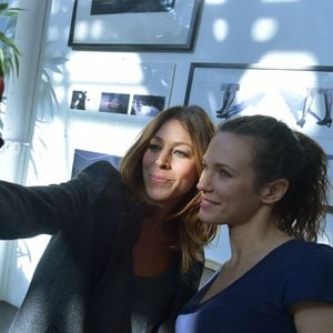 Exclusif - La chanteuse Rose (Keren Meloul) et la productrice Lorie (Laure Pester) - Création du collectif "Seul Ensemble" au profit de la Maison des parents de l'hôpital Margency.  © Giancarlo Gorassini / Bestimage 