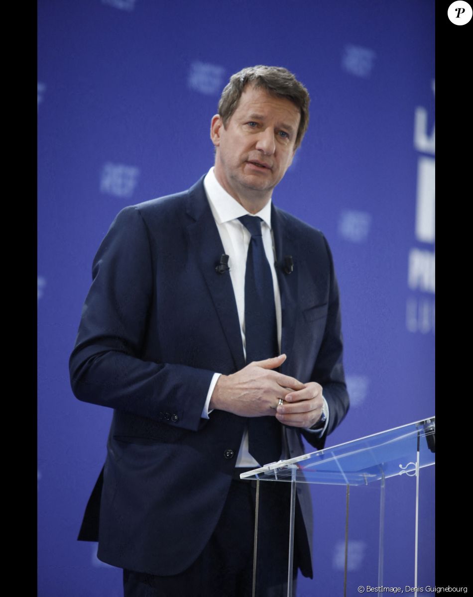 Le candidat EELV (Europe Ecologie Les Verts) à l'élection présidentielle 2022, Yannick Jadot lors de la REF Présidentille du Mouvement des entreprises de France (MEDEF) à la Station F à Paris, France, le 21 février 2022. © Denis Guignebourg/Bestimage