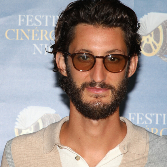 Pierre Niney à la première du film "Boite Noire" dans le cadre du Festival CINEROMAN au cinéma Pathé Gare du Sud à Nice, France, le 19 juin 2021. © Denis Guignebourg/Bestimage 