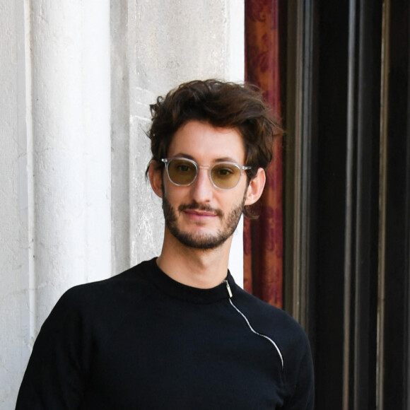 Pierre Niney - Arrivées au Lido lors de la 77ème édition du festival international du film de Venise (Mostra) le 3 septembre 2020. 