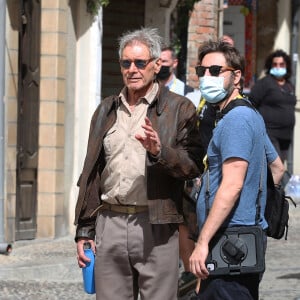 Harrison Ford - Tournage du dernier opus "Indiana Jones 5" dans les rues de Cefalu en Sicile le 7 octobre 2021. 