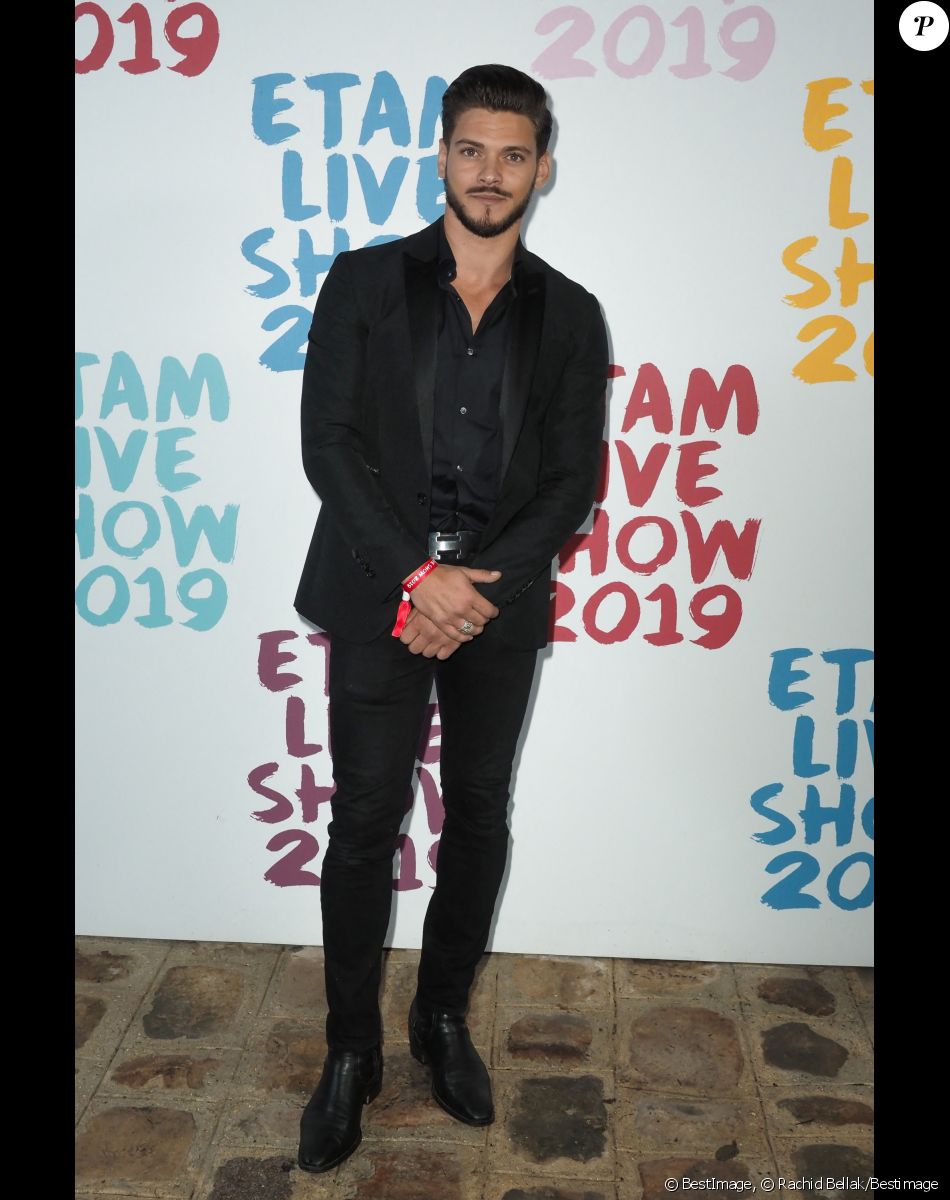 Rayane Bensetti - Photocall - Etam Live Show 2019 au Stade Roland Garros à Paris le 24 septembre 2019. © Rachid Bellak / Bestimage